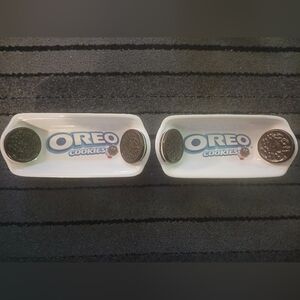 Like New Never Used Oreo Cookie Holder Ceramic Trays #